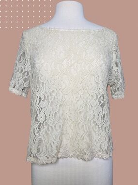 GLAM Ivory Floral Lace Blouse Short Sleeve Boat Neck Crop length Top Size L